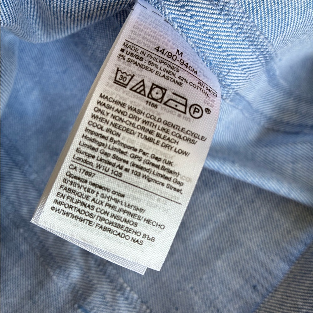 NWOT Banana Republic “Chambray Blue” Sleeveless Linen-Cotton Shell, Size M - Picture 9 of 10